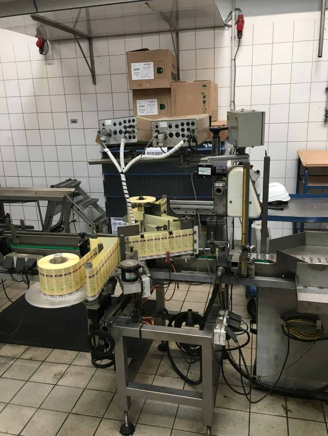 Vista lateral de ALWID KRONE - 6HV - 6NV